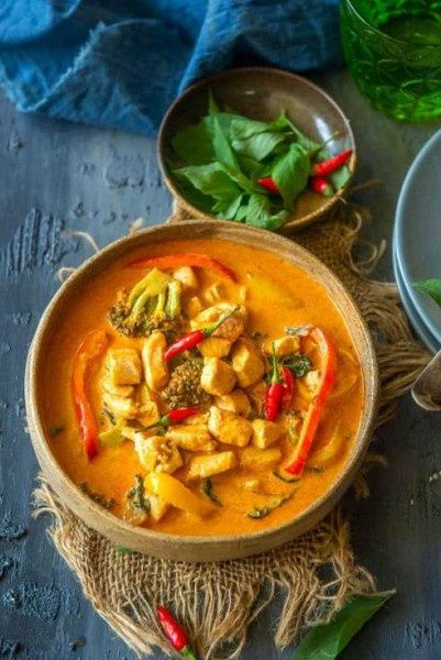 Thai Chicken Penang Curry | Steamed Rice