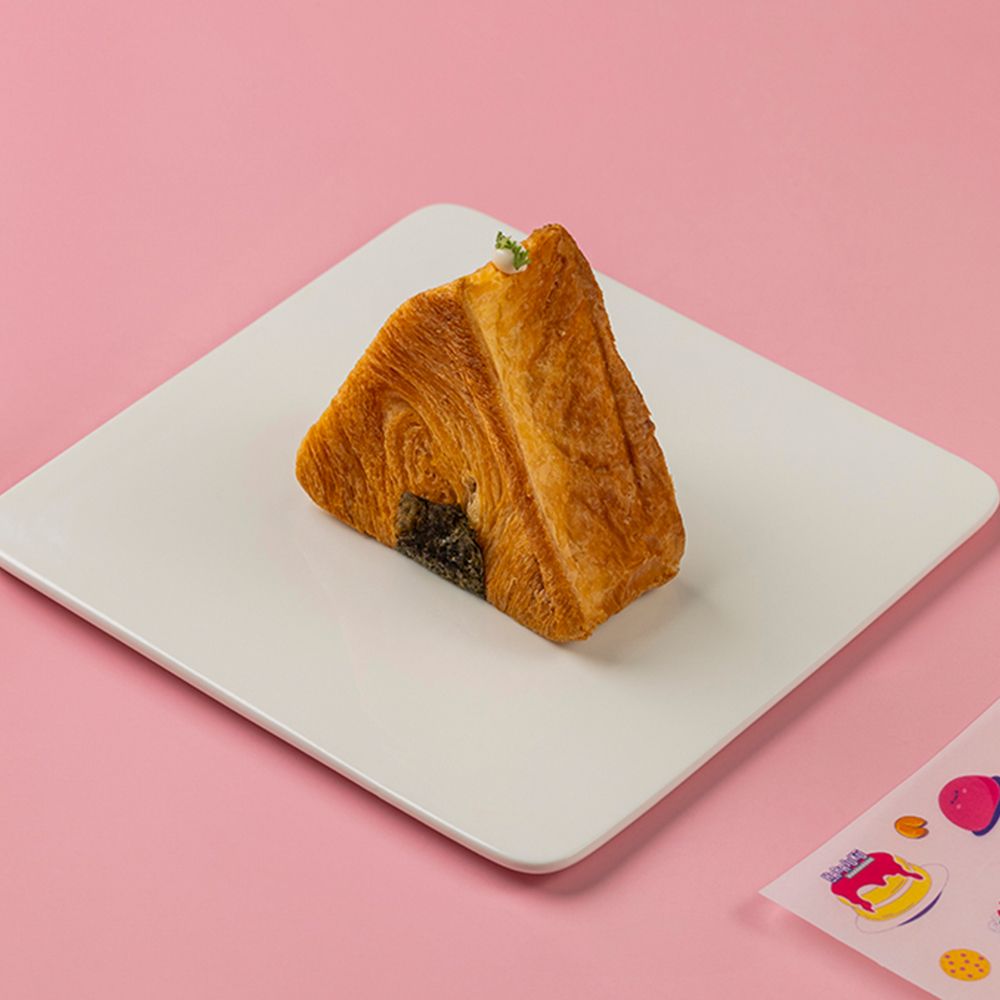 Onigiri Croissant