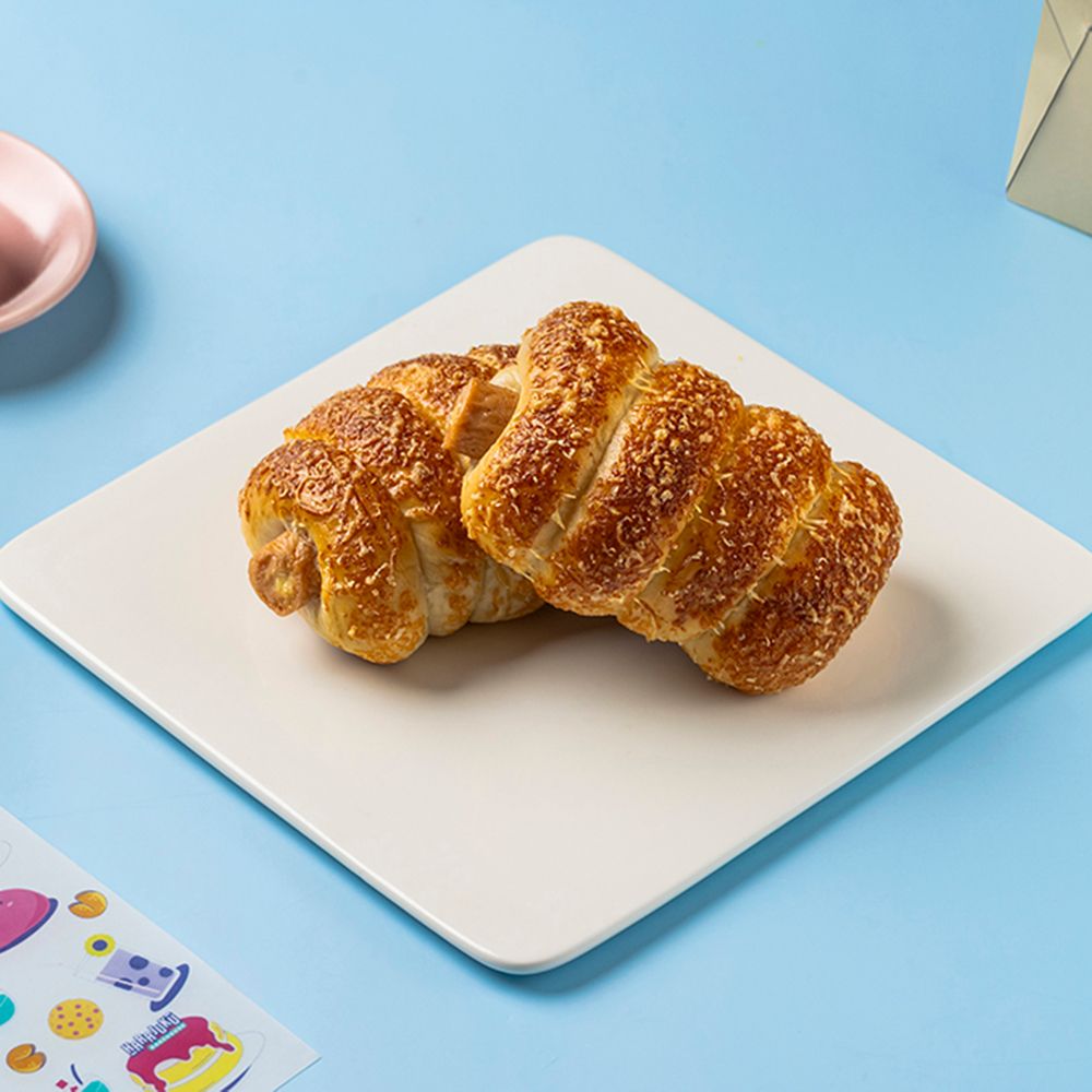 Chicken Sausage Roll