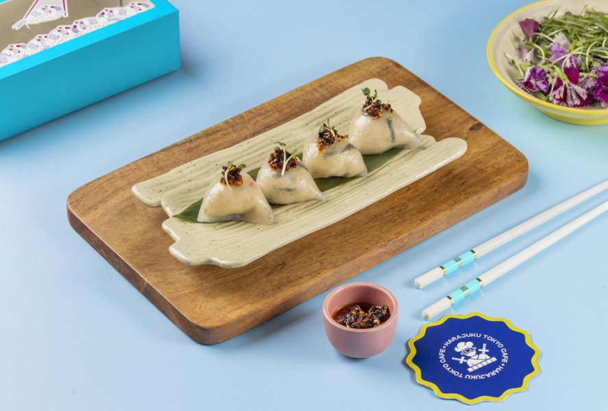 Prawn, Enoki, And Seaweed Dumpling (4 Pcs)