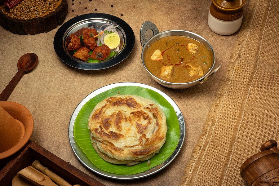 Parotta Chicken Combo
