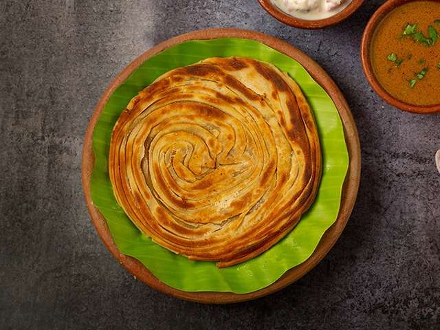 Thanjai Nool Parotta (1pc)