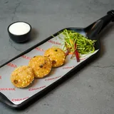Sabudana Wada (3pcs)