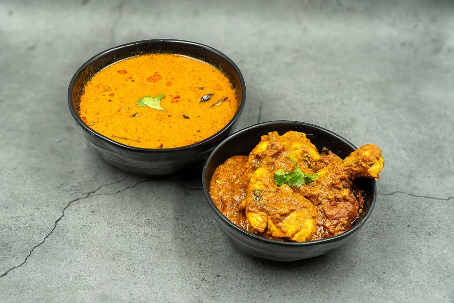 Chicken Malvani (4Pcs Dry + Curry)