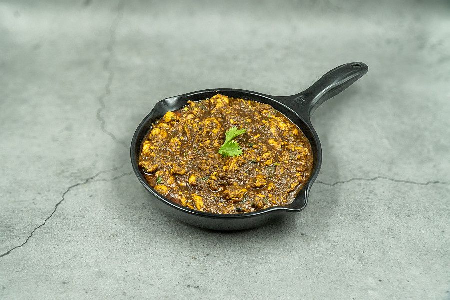 Murg Bhuna Masala (Dhaba Style)