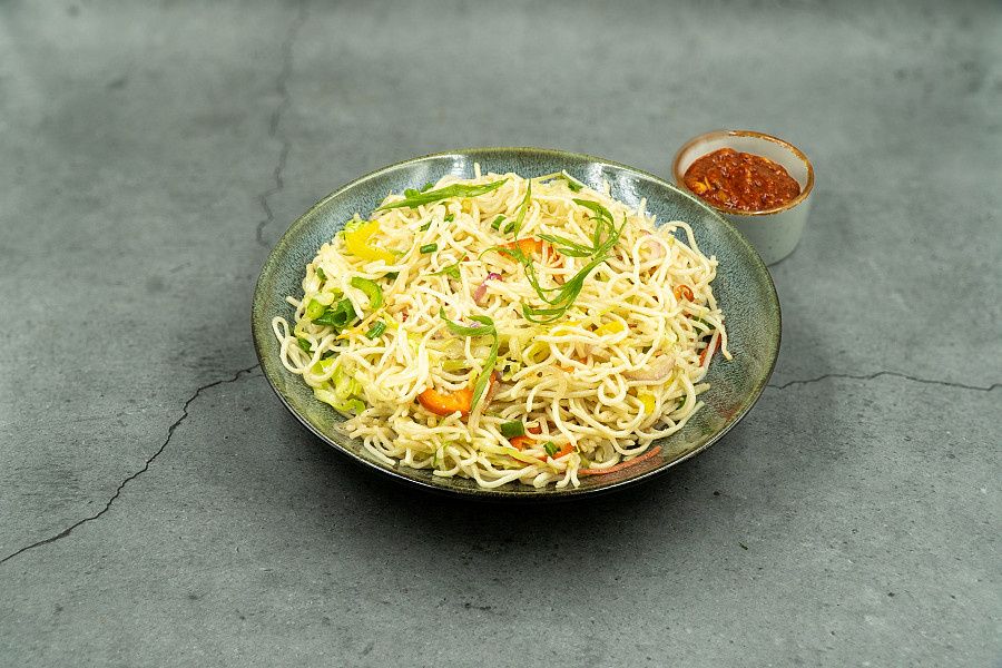 Veg Hakka Noodles