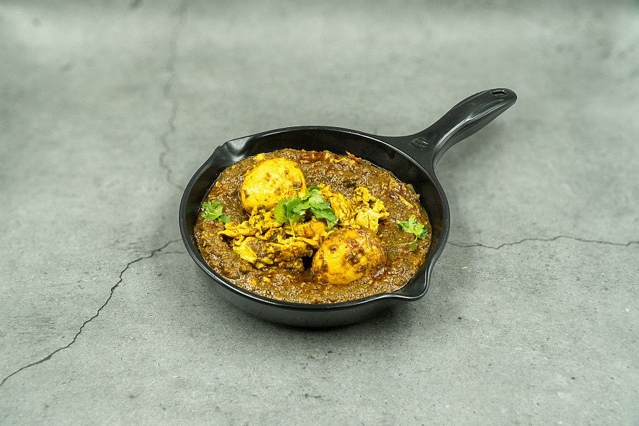 Dhaba Anda Masala (Must Try)