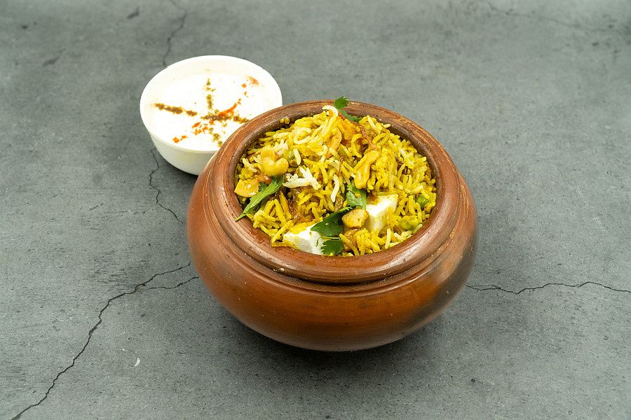 Veg Matka Biryani