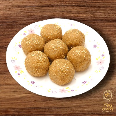 Dryfruit Methi Ladoo
