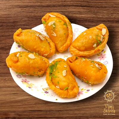 Dryfruit Mawa Gujia