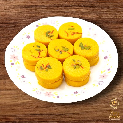Kesar Puri Peda