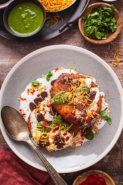 Dahi Aloo Tikki Chaat