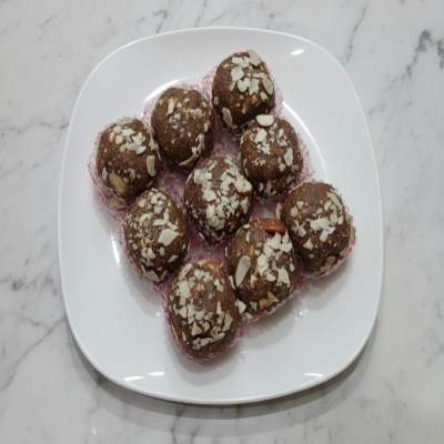 Dates & Ragi Ladoo (250 Gms)