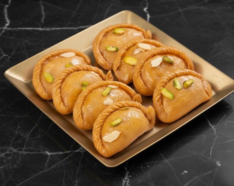 Gujiya