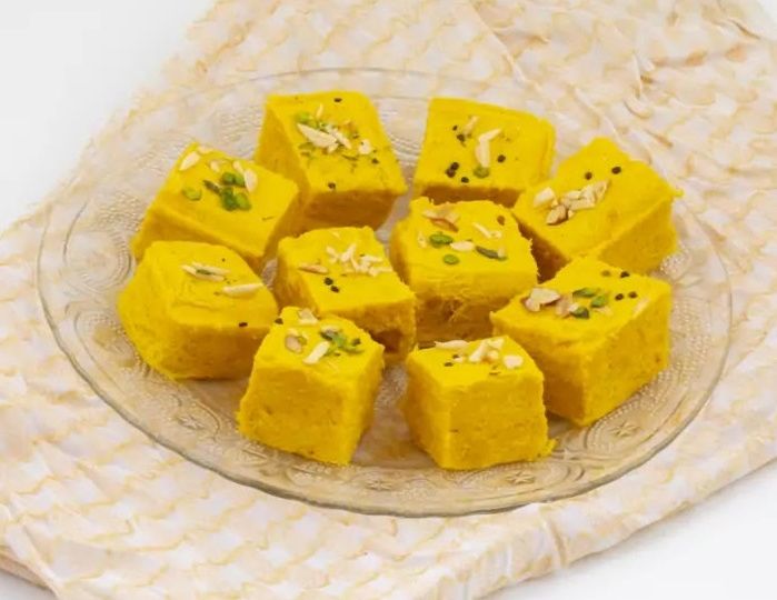 Pineapple Soanpapdi [250 Grams]
