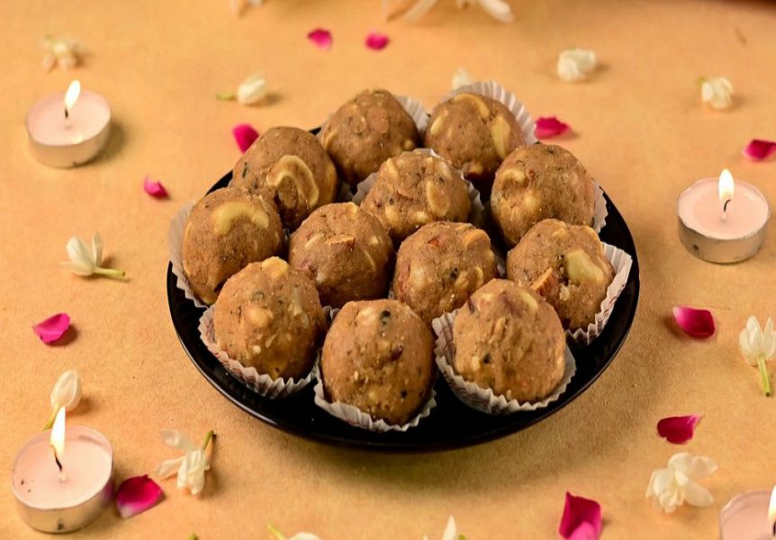 Dryfruit Panjiri Ladoo