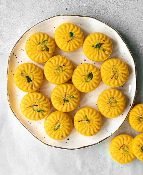 Kesar Dryfruit Rajwadi Peda