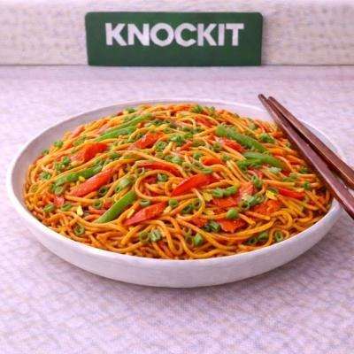 Chilly Garlic Vegetable Noodle