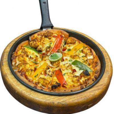 Pizza Grilled Chicken Peri Peri Thin Crust