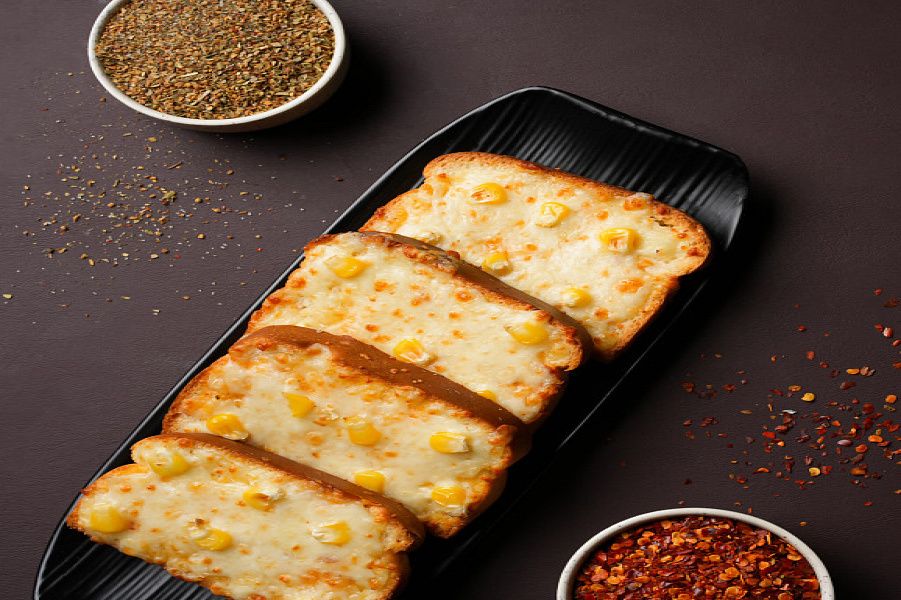 Cheese Corn Garlic Bread