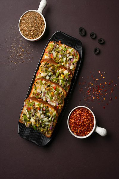 Supreme Garlic Bread