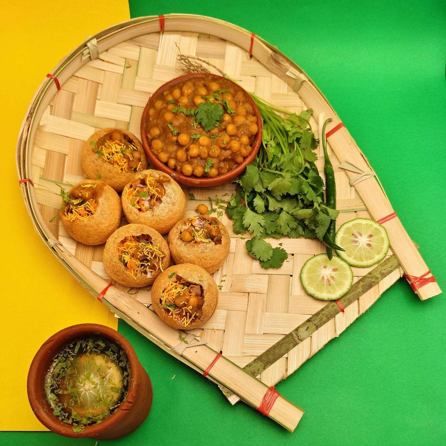 Ghugni Puchka