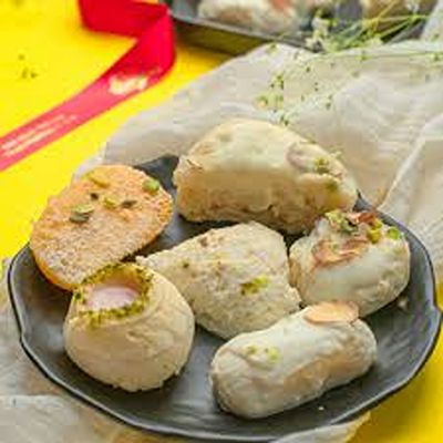 MIX SWEETS ( KHOYA CHENA GHEE MIX)