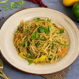 Classic Veg Hakka Noodles (100% Wholewheat)