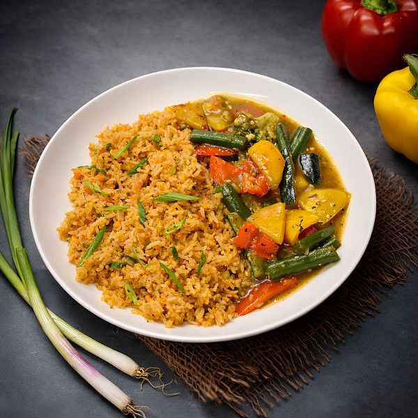 Schezwan Fried Rice With Veggies In Hoisin Sauce