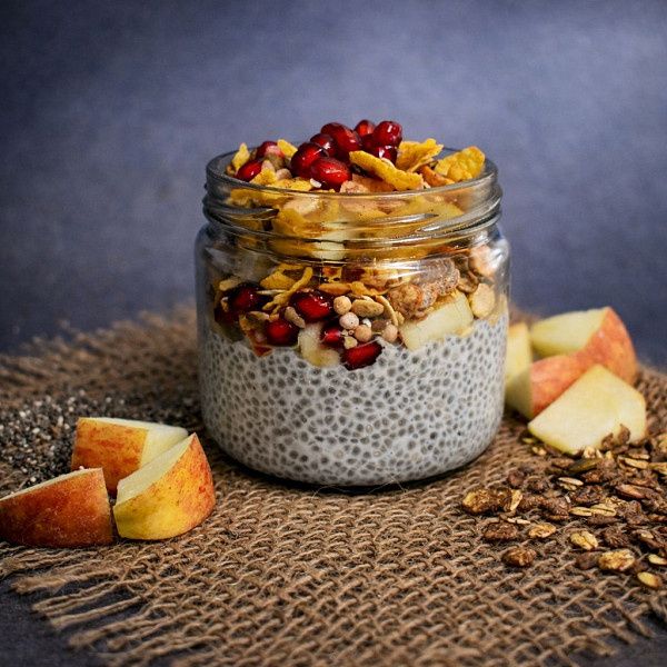 Crunchy Apple-Banana Chia Pudding