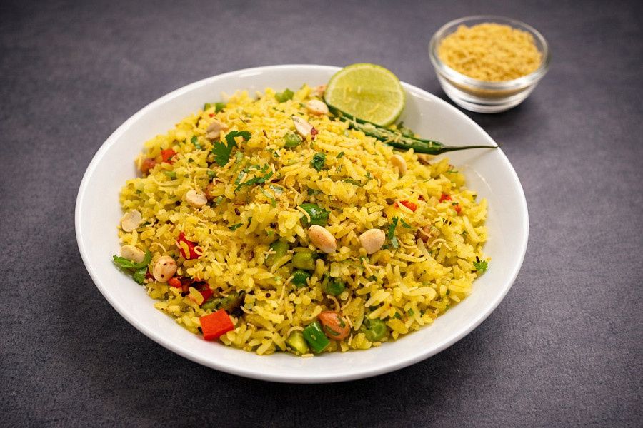 Vegetable Poha With Sev