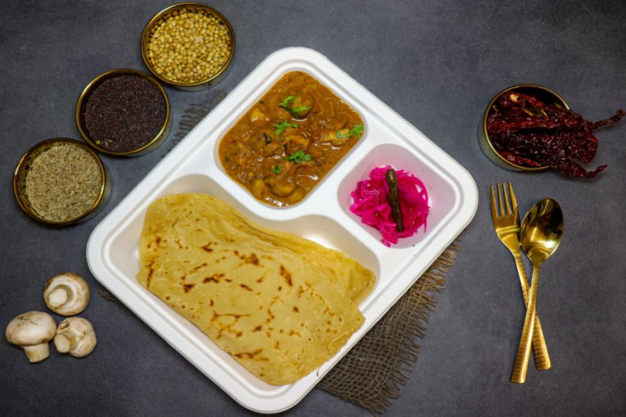 Kadai Mushroom & Flaky Paratha Meal (100% Wholewheat)
