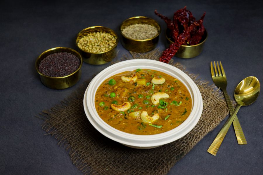 Shahi Aloo Matar Kaju