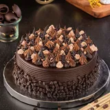 Chocolaty Chips Exotic Cake