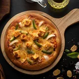 Indo Masala Paneer Pizza