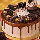 Cupcake Drip Supreme Cake