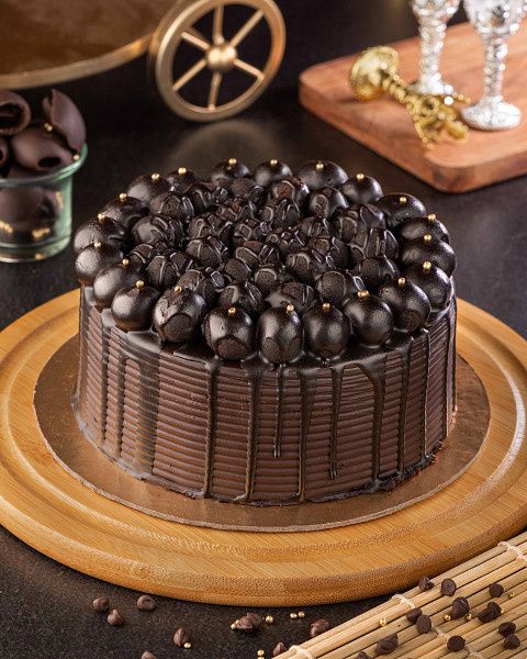 Chocolate Bombs Premium Exotic Cake