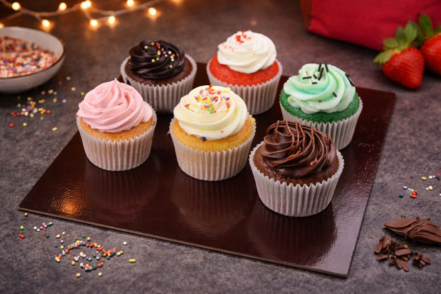 Assorted Cupcake Box