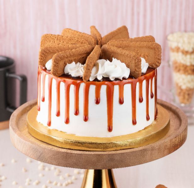 Lotus Biscoff Supreme Cake