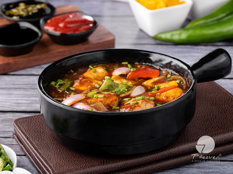 Paneer Chilli In Gravy