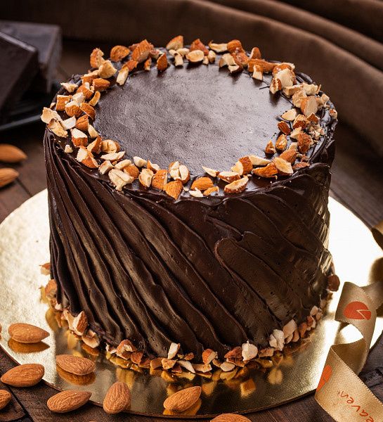 Roasted Almond Premium Exotic Cake