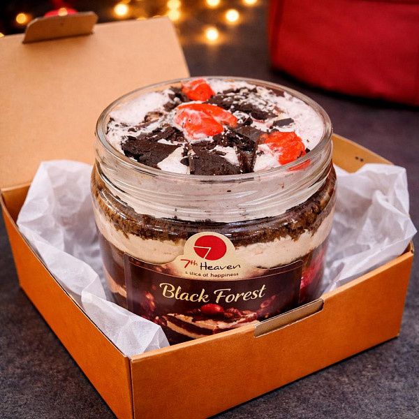 Black Forest Jar Cake