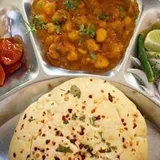Chole Tari
