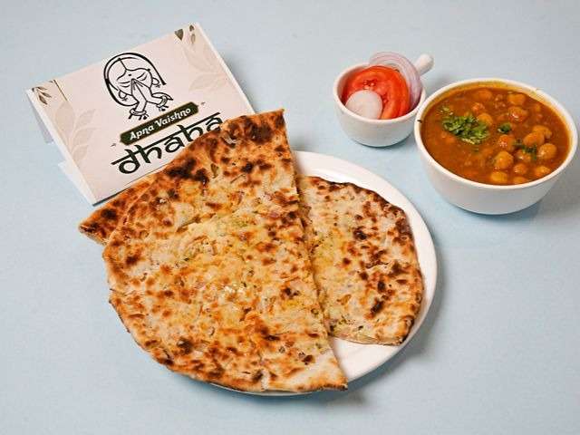 Amritsari Kulcha with Choley