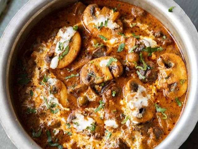 Mushroom Matar Masala