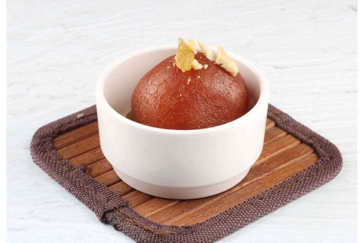 Hot Gulab Jamun (1 pc)