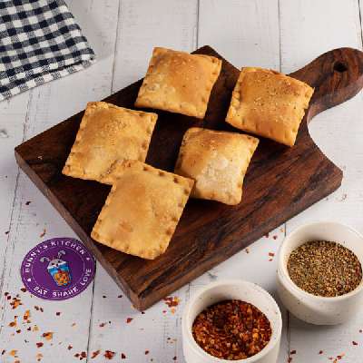 Pizza Puff 5 Pcs