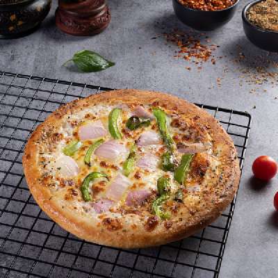 Onion And Capsicum Pizza
