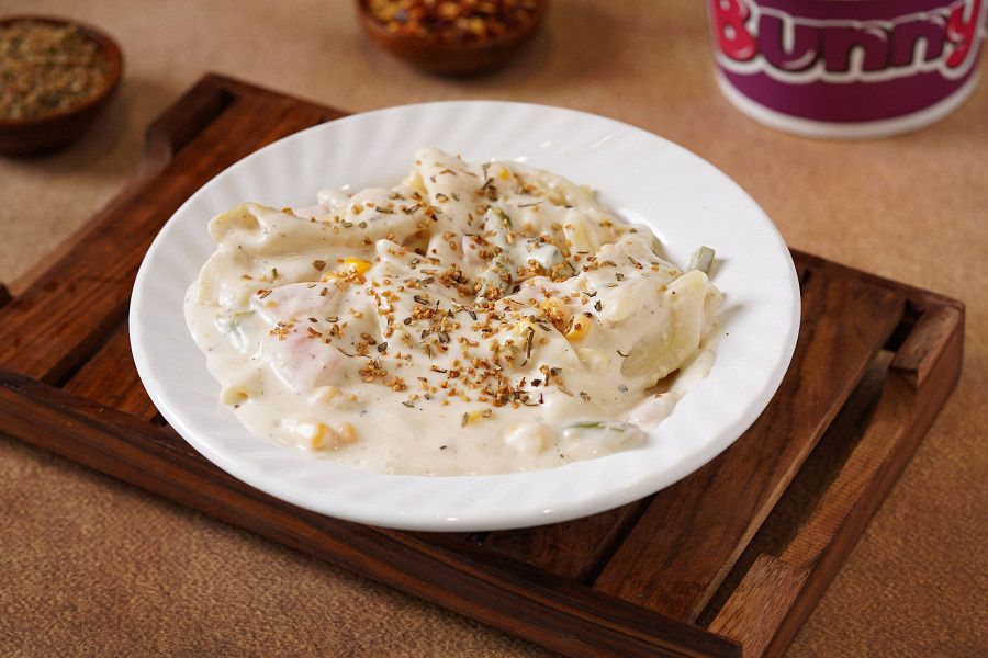 White Sauce Pasta