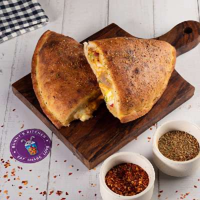 Paneer Tikka Calzone